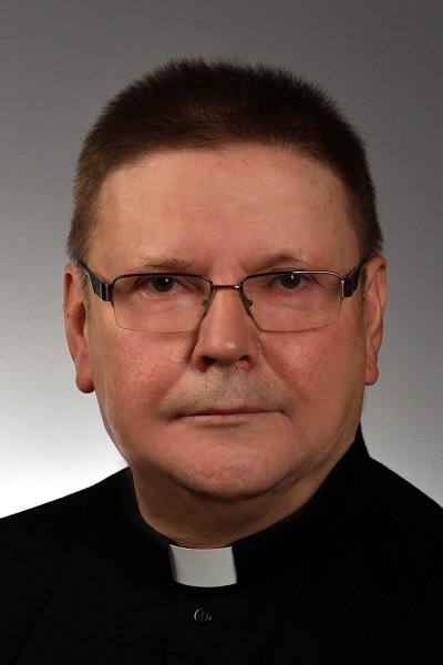 Grzegorz Dobroczyński SJ (Członek Zarządu, pomoc duchowa)